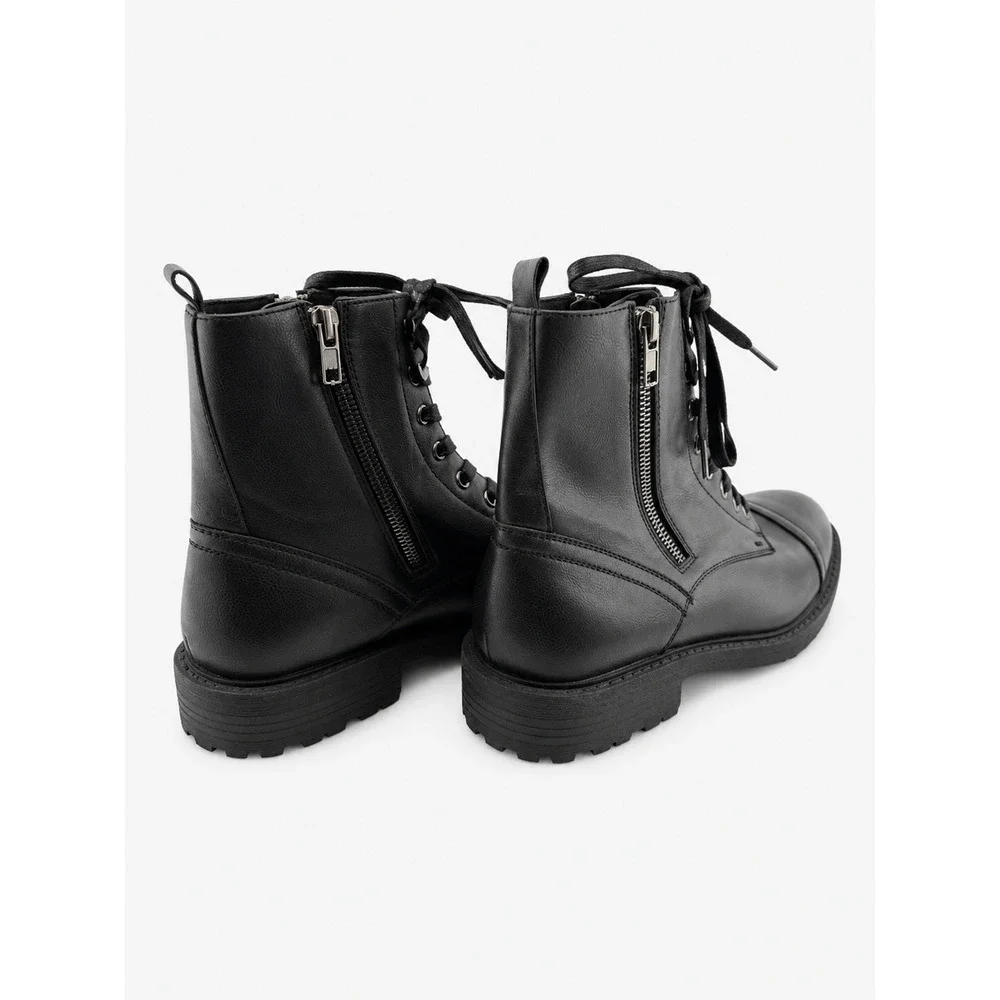 Unlisted Captain Combat Boots Mens 9.5 Black Lace Up Side Zip NWOB Lug Sole